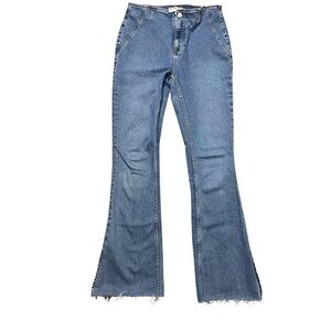 Free People Vintage Style Raw Hem Blue Denim Flare Jeans Women’s Size 29